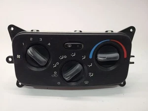 2002 2003 JEEP LIBERTY TEMPERATURE CONTROL W AC  - Picture 1 of 12