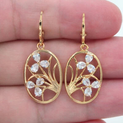 Pendientes colgantes ovalados con flores de topacio místico multicolor rellenos de oro amarillo de 18 quilates para mujer Foto 1 de 2