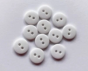 10 x 11mm White Resin Buttons - Picture 1 of 2