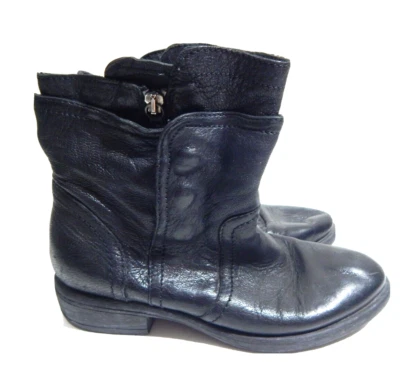 Botas para mujer Vera Wang 7,5 Ozita en capas doble eje cuero negro tobillo Foto 1 de 4