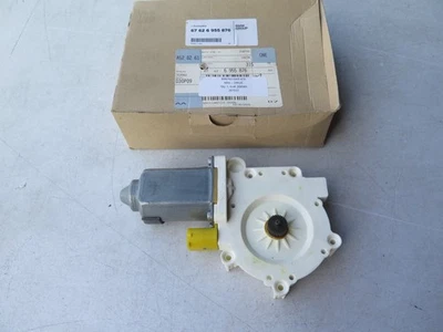 NOS OEM Mini Cooper Front Right Window Motor 67626955876 (5D11) - Image 1 of 3