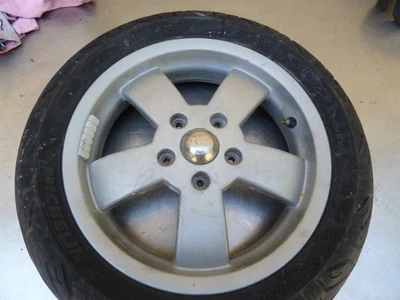 Front wheel & tire Vespa GTS250 09 GTS 250 05-10 (300) #Q13 - Image 1 of 4