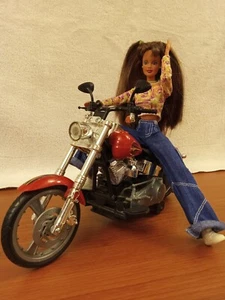 "New Bright" Red Harley Davidson electric sounds motorized - Picture 1 of 11