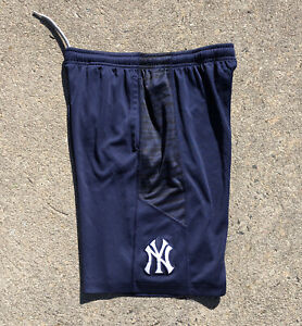 MLB BASEBALL  NEW YORK YANKEES YOUTH SHORTS BLUE Size XL