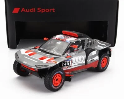 MODELLINO AUTO STATICO AUDI Q E-TRON RS #211 EKSTROM RALLY DAKAR 2023 1/43 - Immagine 1 di 4