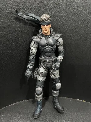Figura de acción Metal Gear Solid Snake Konami McFarlane Toys Foto 1 de 4