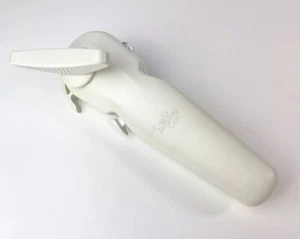 The Pampered Chef Smooth Edge Manual Can Opener 2759 - Picture 1 of 3