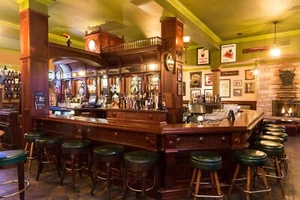 OLD IRISH PUB  #OIP12  The Irish Pub Bar - 8" x 10" ULTRA PREMIUM SATIN PRINT - Picture 1 of 1