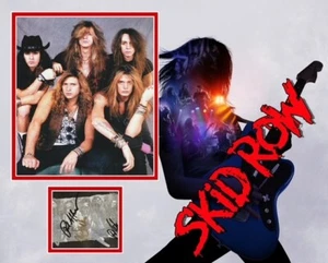 SKID ROW FULLY ORIGINAL LINE UP SIGNED PHOTO MOUNT SEBASTIAN BACH - Foto 1 di 1