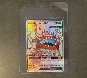 Guzzlord GX SV71/SV94 Shiny Vault Hidden Fates Rare Holo Pokemon - Bild 1 von 11
