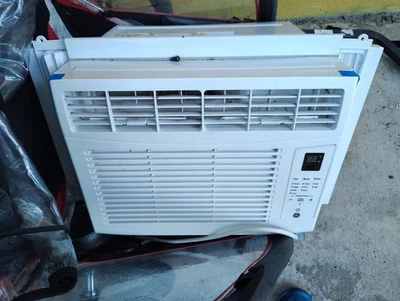 GE AHP06LZ 6000 BTU 250 sq ft Electronic Window Air Conditioner - White - Image 1 of 2