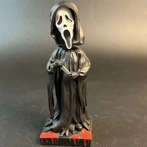 2022 Royal Bobbles Scream Ghost Face Bobblehead Resin Figurine 8.5" Paperweight - Picture 1 of 9
