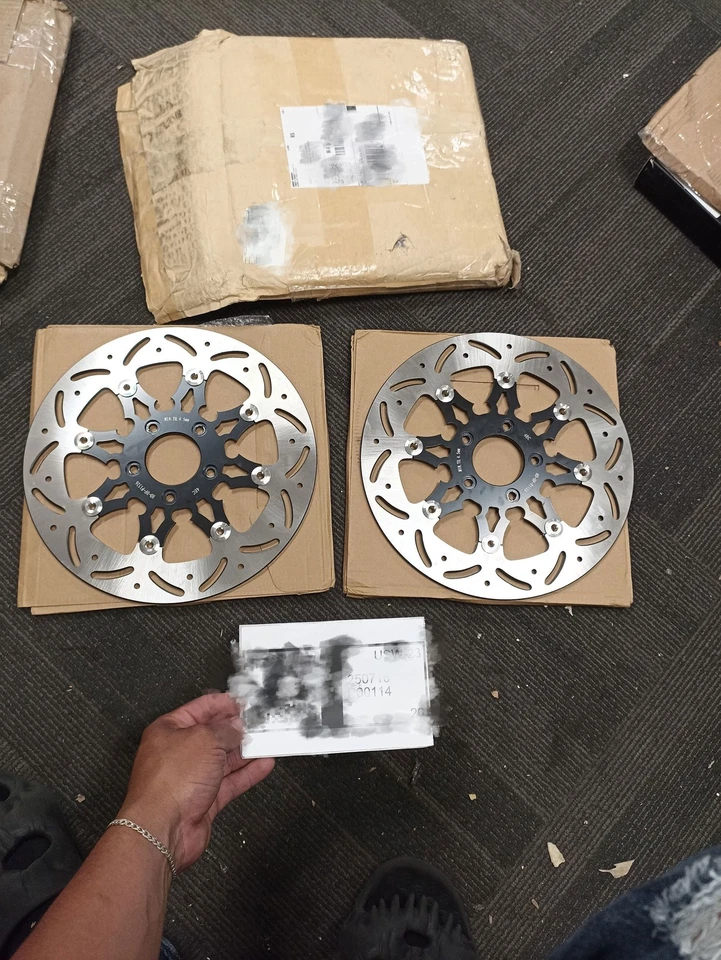 Floating 11.8" Front Brake Rotors for Harley Touring Road King Road Glide FLTRX Foto 1 de 4