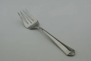 Tenedor para servir carne fría de acero inoxidable brillante Lenox BRITISH COLONIAL de 8 5/8" - Imagen 1 de 3