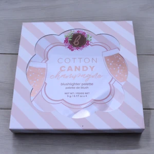 Paleta de encendedores Beauty Bakerie algodón caramelo champán 4 colores - Imagen 1 de 3