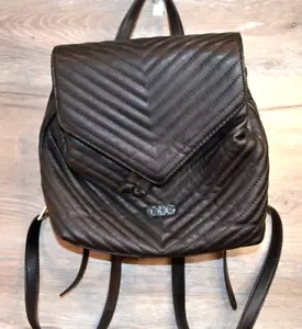 GBG G by Guess Black Backpack Handbag Purse Adjustable Straps - Picture 1 of 10