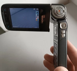Nokia Nseries N93 Unlocked Black Rare (Defective phone read description) - Afbeelding 1 van 14