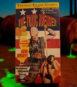 Toxic Avenger (VHS 1995) Troma Team [R] Horror Komödie B-Movie Lloyd Kaufman RAR - Bild 1 von 14