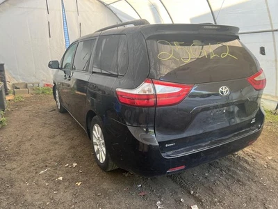 Used Windshield Wiper Motor fits: 2016 Toyota Sienna  Grade A - Image 1 of 4