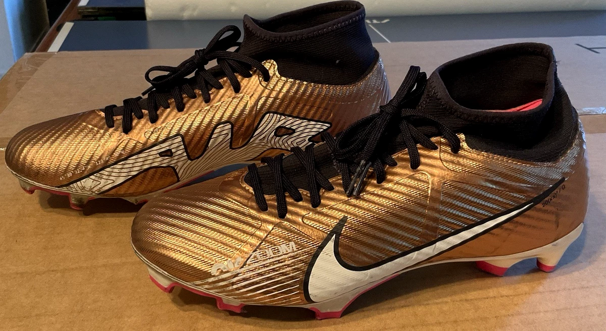 Preços baixos em Nike Zoom Mercurial Superfly 9 Academy MG