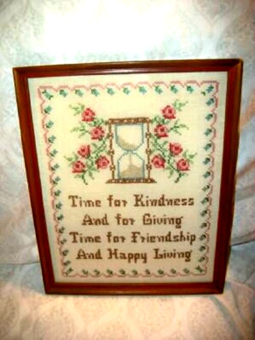 1930s LINEN CROSS STITCH SAMPLER FRIENDSHIP MOTTO ROSES HOURGLASS PERIOD FRAME - Image 1 of 4