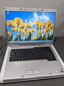 Dell Inspiron 1501 Laptop -  AMD Turion 64x2 1.6GHz 2GB 250GB - Windows XP
