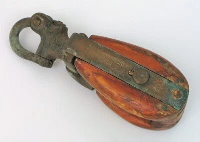 ANTIGUA POLEA NÁUTICA MARÍTIMA BLOQUE MERRIMAN BROS BOSTON MADERA BRONCE VELA Foto 1 de 2