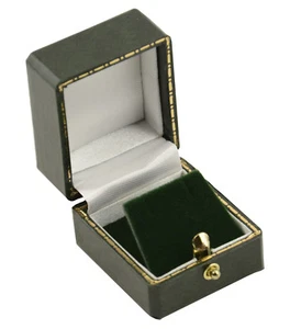 1 x Antique Style Green Leatherette Earring Box (AQ-1E) - FREE DELIVERY - Picture 1 of 3
