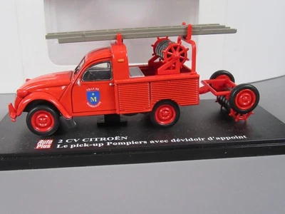 D503 Auto Plus Citroën 2CV Pick-Up Firefighters With Auxiliary Reel 1:43 + Box - Image 1 of 4