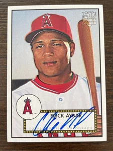 Tarjeta de novato Erick Aybar Topps 52 2006 autógrafo radiocontrol automático en tarjeta #52S-EA - Imagen 1 de 3