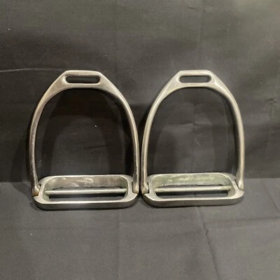 Пара б/у хомутов Korsteel Fillis 4,5 дюйма. Быстрая доставка - Изображение 1 из 4