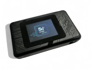 D-Link DWR-2101 5G Wi-Fi 6 Mobiler Hotspot - Bild 1 von 4