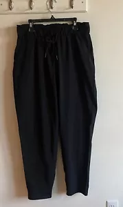 Lululemon Pants Keep Moving High Rise Stretch Black Size 8 LW5DCFS Comfort - Picture 1 of 11
