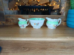 Vintage FoleyEnglish Bone China Creamers & Sugar Bowl - Picture 1 of 11