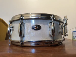 Vintage 1960s Slingerland No. 153 Artist Model 5.5x14" Solid Maple Snare Drum - Picture 1 of 9