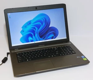 Laptop Medion 17,3´´ FHD Display Core i5 Nvidia Graphics 8GB Ram 560GB Win 11 - Bild 1 von 10