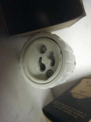 10pc  KOBI  GU-10 to E26  Adapters Converter Light Bulb Socket  GU-10 to Medium  - Image 1 of 4