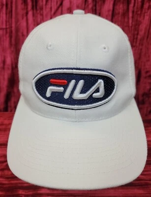 Gorra de Colección FILA BLANCA Snapback Ala Roja Logotipo Spellout Mezcla de Lana 32 Rara Foto 1 de 4