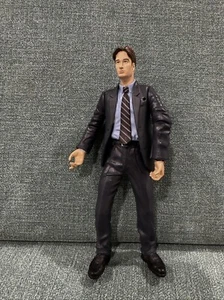 Agente del FBI Fox Mulder 1998 6" McFarlane X-Files Duchovny - solo figura - suelta - Imagen 1 de 12