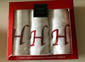 Avanti Embroidered Red Initial “H” Monogram Fingertip 3 Piece Towel Set New - Picture 1 of 2