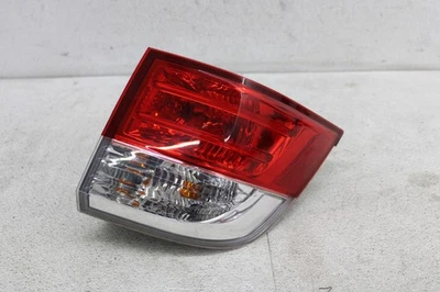 Conjunto de luz trasera derecha QTR PNL MTD LADO DEL PASAJERO 4 PUERTAS HONDA ODYSSEY 2016 Foto 1 de 4