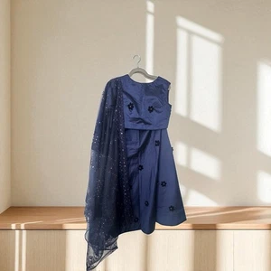 Elegant Navy Blue Lehenga Set – Size 36 – Blouse, Skirt & Embroidered Dupatta - Picture 1 of 5