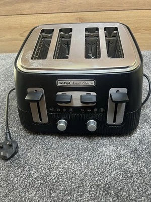 Tefal Avanti Classic Serie T39-B 4 Slice Toaster - Black | 220-240V~50-60Hz - Image 1 of 3