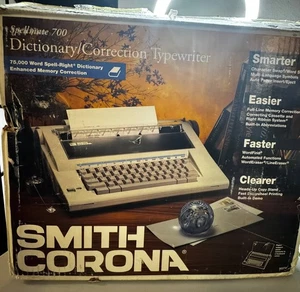 SMITH CORONA Spellmate 700 Electronic Dictionary/Correction Typewriter - NEW VTG - Picture 1 of 4