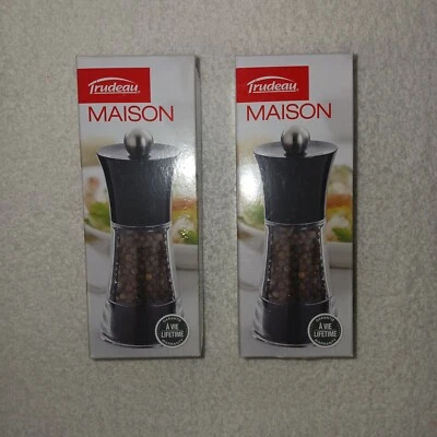 Molinos de pimienta Trudeau Maison profesionales medianos. Lote de 2. Nuevo Foto 1 de 4