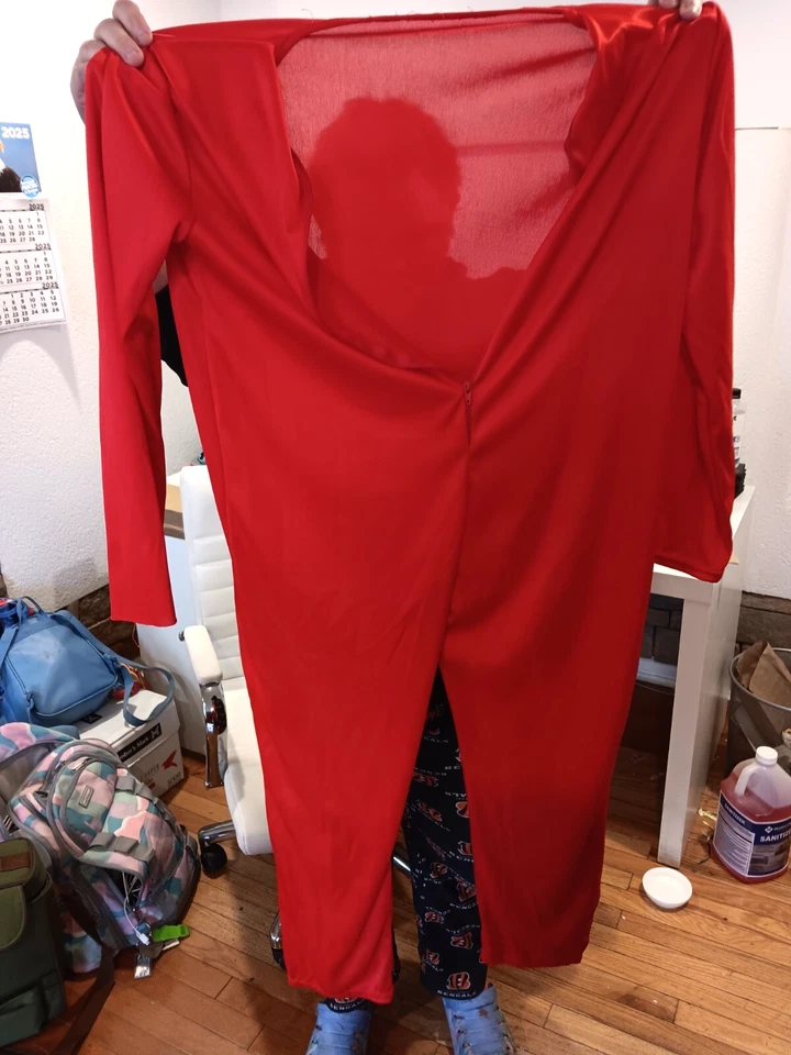 FORUM NOVELTIES RED EYE MASK/CAPE HALLOWEEN COSTUME/MASQUERADE DRESS UP - Image 1 of 4