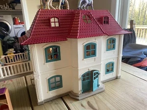 Lakeside Country House e Stable Horse Club Playsetby Schleich con accessori - Foto 1 di 23