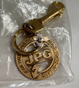 [MINT] Jean Paul GAULTIER Logo Gold Metal Key Charm holder (No Box) Vintage Rare - Picture 1 of 3