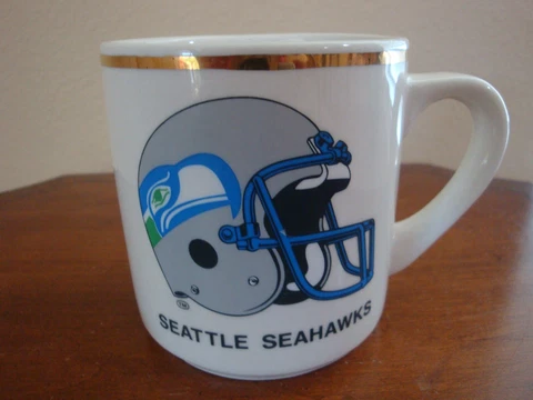 Vintage? Seattle Seahawks Mug Coffee Mug Helmet Design Gold Trim Cover