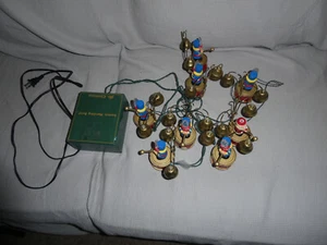 Mr Christmas Santas Marching Band Glocken animierte Dekoration Spieluhr funktioniert - Bild 1 von 5